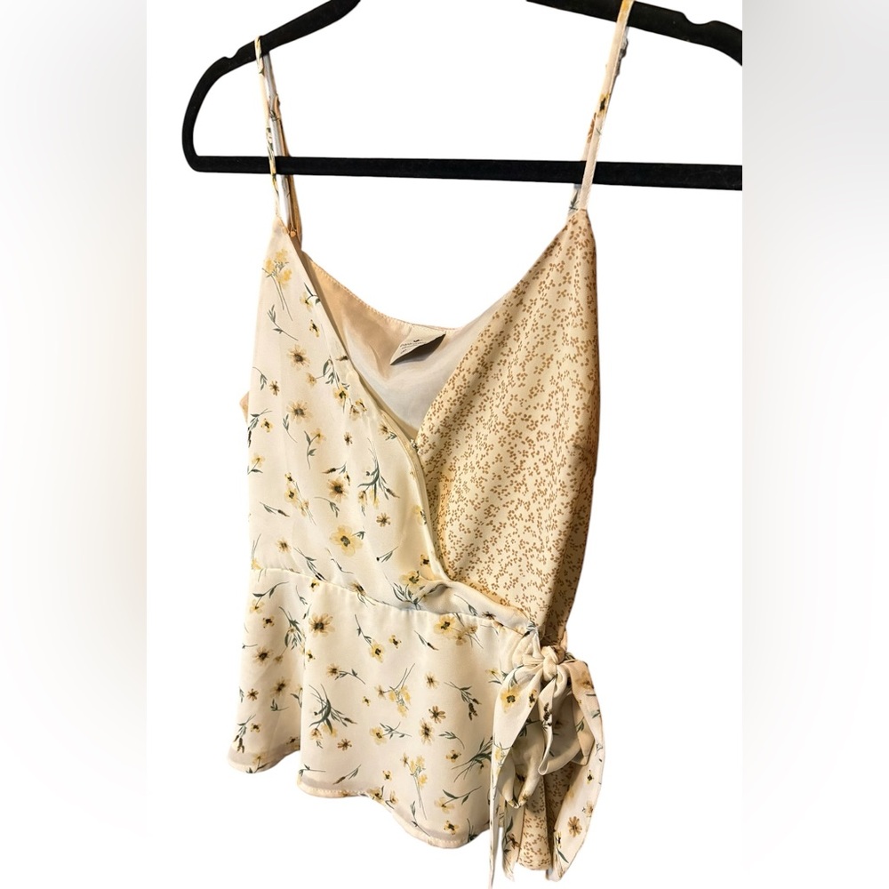 Paper Crane Anthropologie Floral Wrap Tank Medium Tie Front Chiffon Cottagecore - Picture 6 of 10